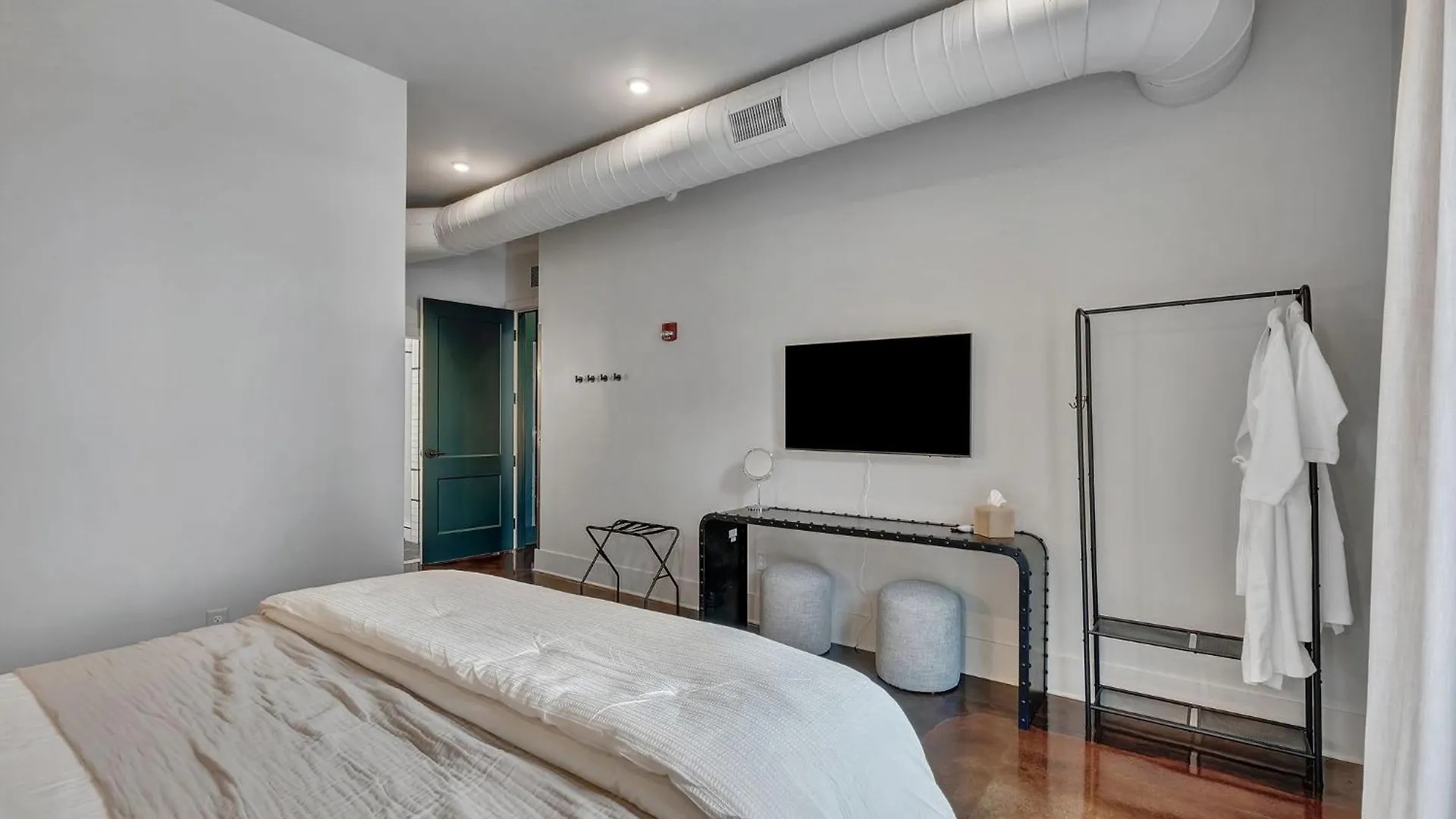 Nashville Studio B Suite 4Br By Maddox Hotel